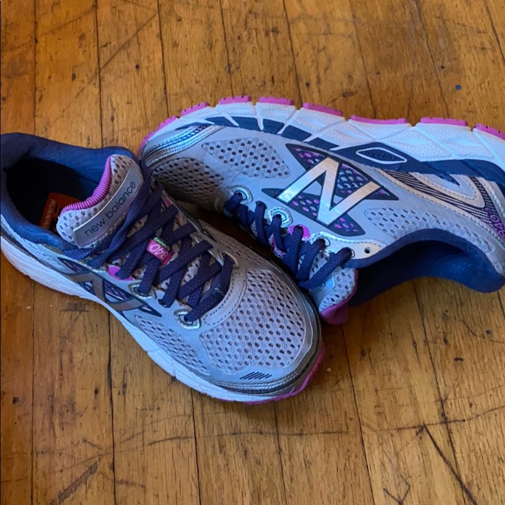 New Balance 840